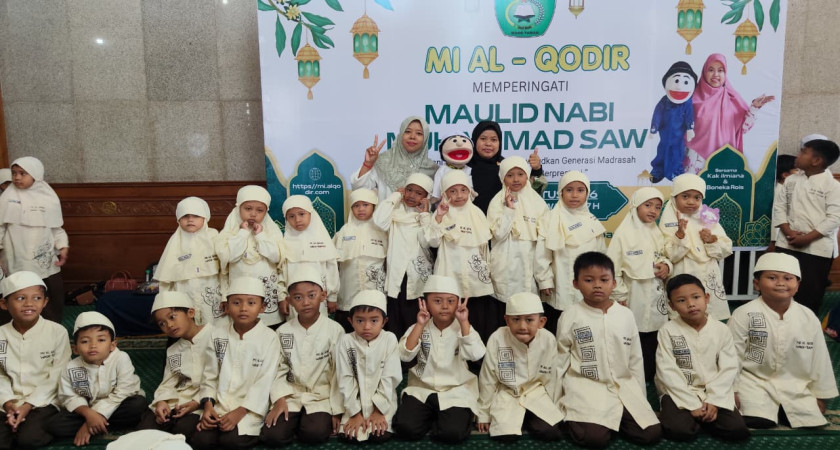 MI Al-Qodir Wage Taman Gelar Peringatan Maulid Nabi Muhammad SAW 1448 H