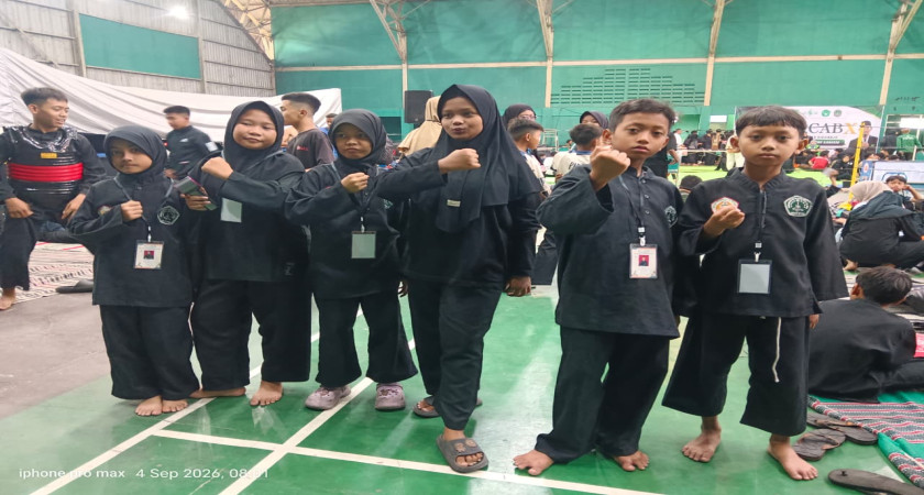 Kembali Berprestasi! Dua Murid MI Al-Qodir Raih Medali Emas di Kejurkab Pencak Silat Sidoarjo 2026